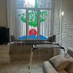 аутентичная в центре, дом где снимают кино