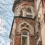 аутентичная в центре, дом где снимают кино Апартаменти *