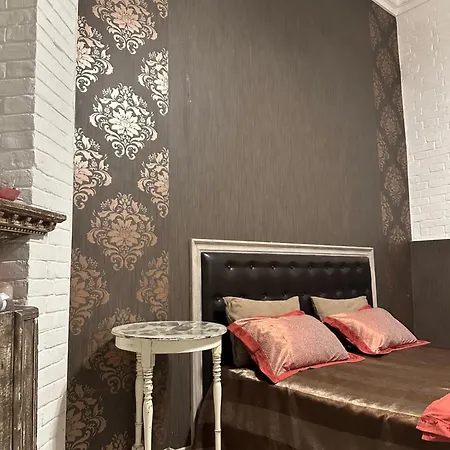 Apartment аутентична в центрі, будинок в відомому тайному дворі одеси Odesa