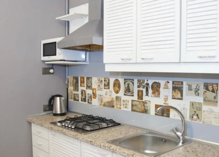 аутентична в центрі, будинок в відомому тайному дворі одеси Apartment *