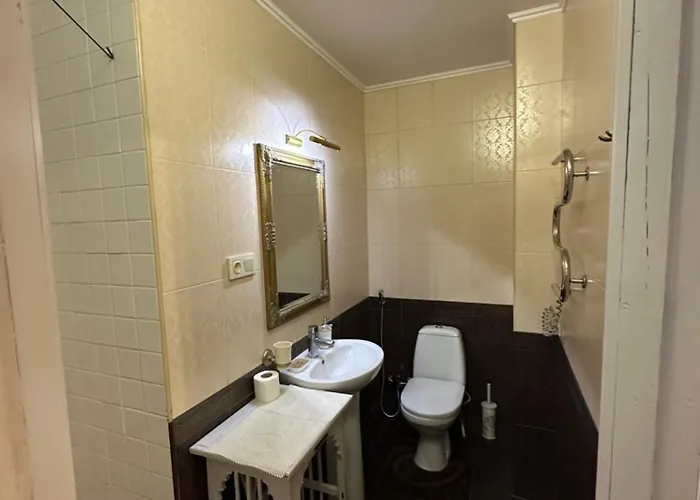 Apartment аутентична в центрі, будинок в відомому тайному дворі одеси Odesa